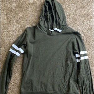 green long sleeve hoodie